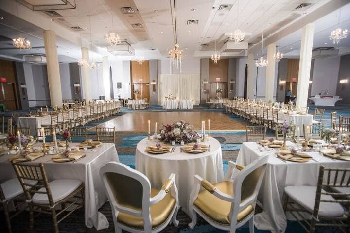 Ballroom/Hall 155 of 187