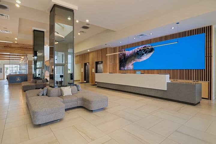 Hotel Interior 4 of 187